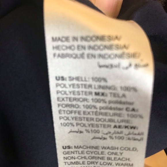 Beautiful striped Chico’s 2-piece shell and blouse set. - Picture 10 of 10